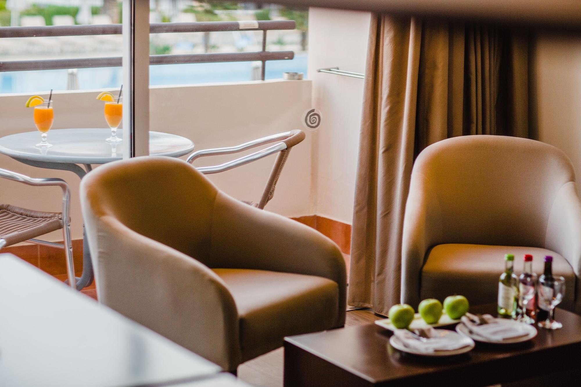 Napa Plaza (adults Only) Отель 4*